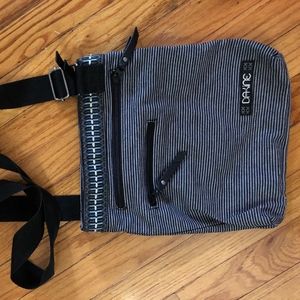 Dakine Crossbody Jive Bag
